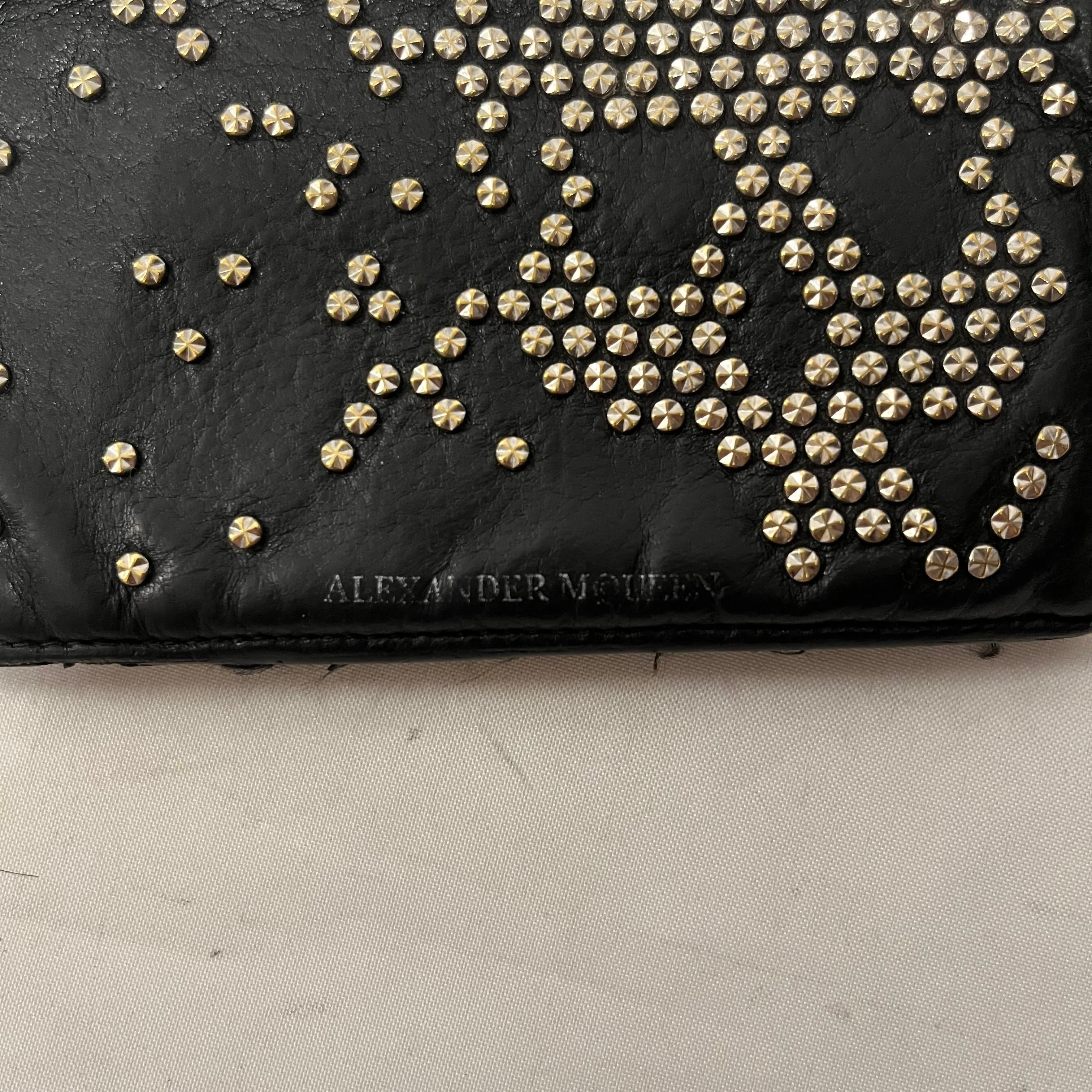 Alexander McQueen/Wallet/OS/Leather/BLK/Skull Studded