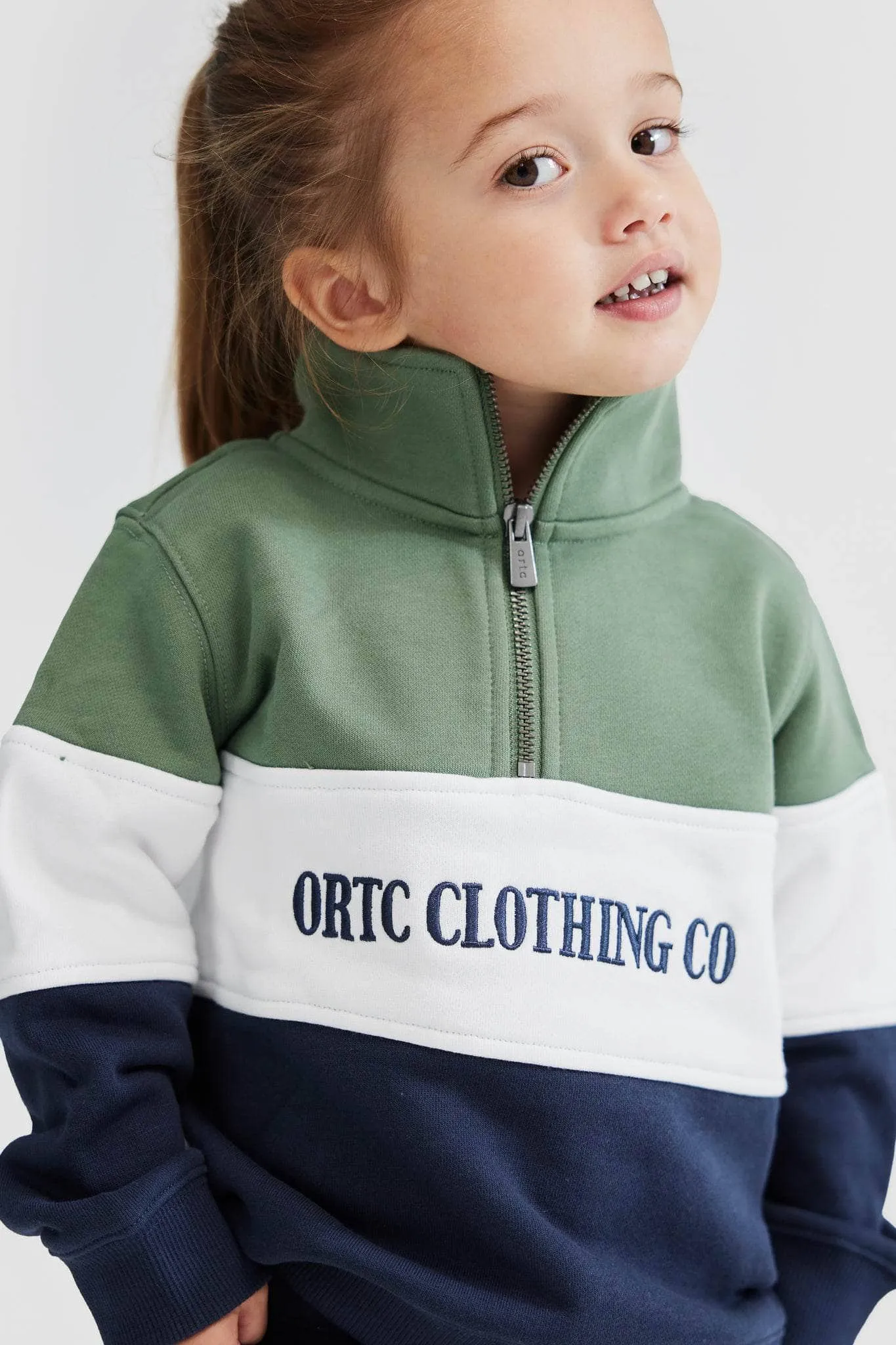 Jnr Classic Logo Quarter Zip Olive and Navy