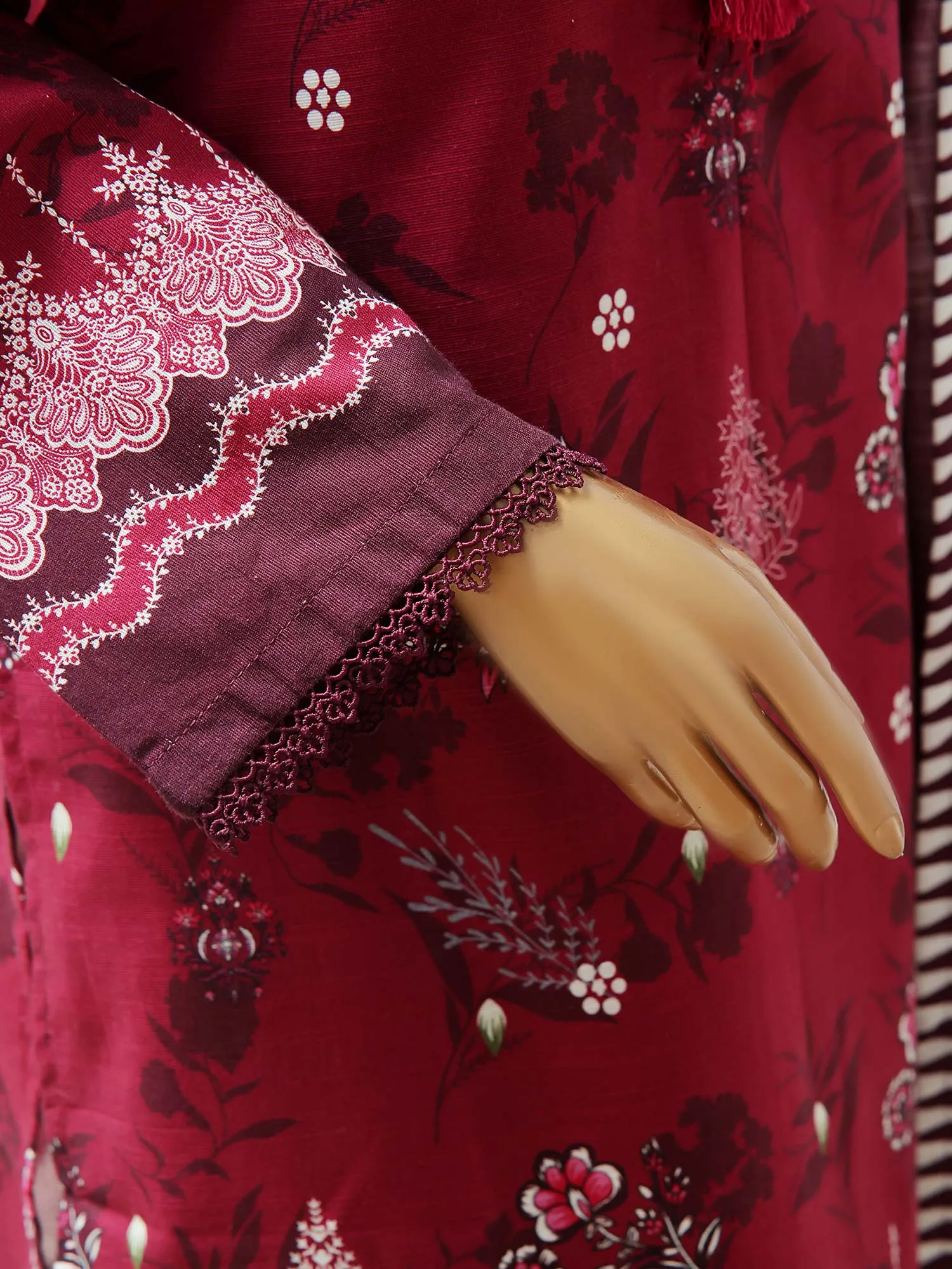 Sadabahar Printed Winter Khaddar 3-Piece Suit - Dark Fuchsia