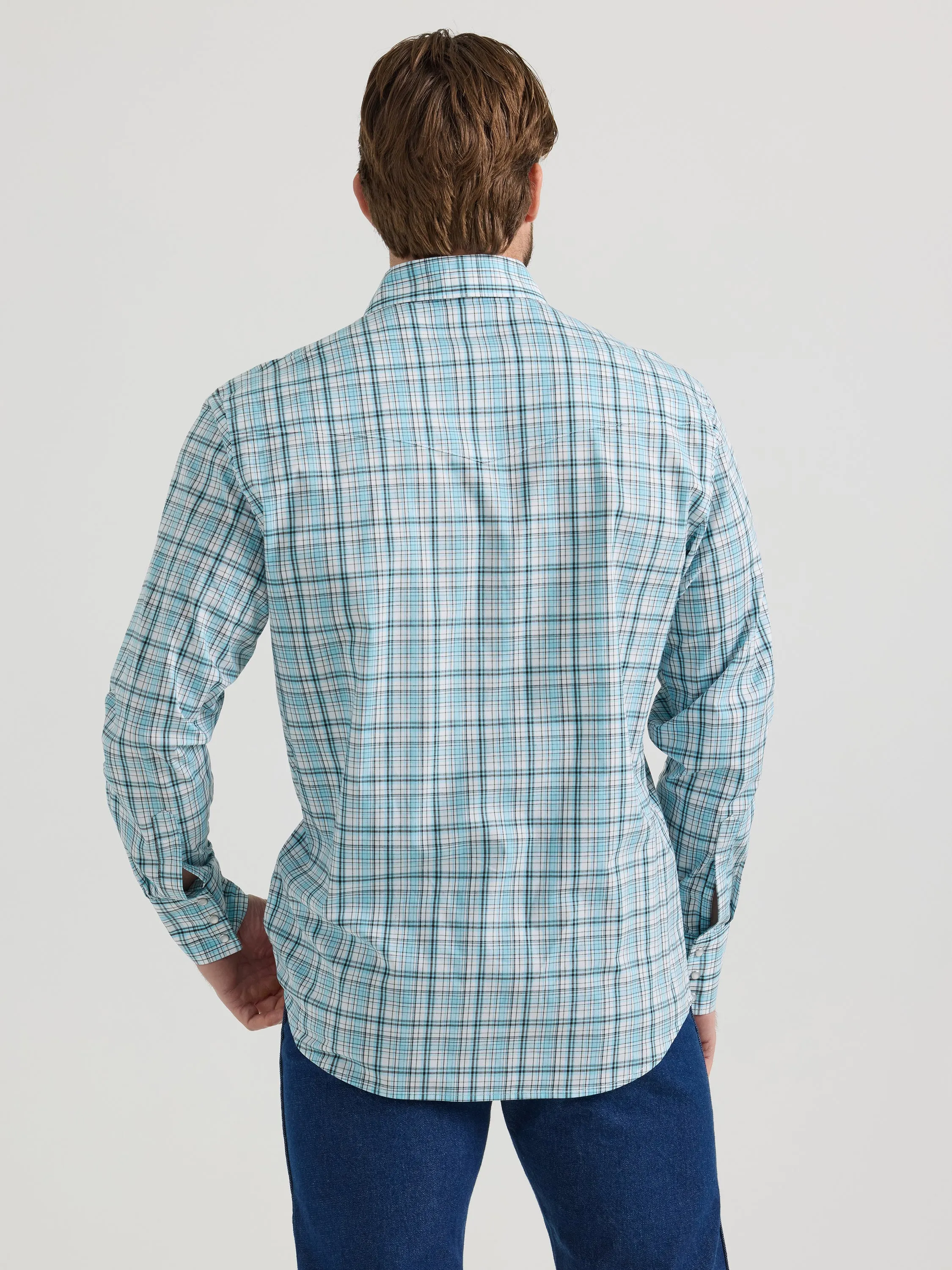 Wrangler Wrinkle Resist Light Blue/White Plaid Western Snap Shirt for Men